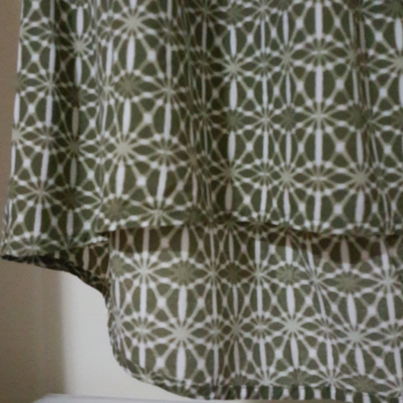 Skirt - Picture 3 of 4